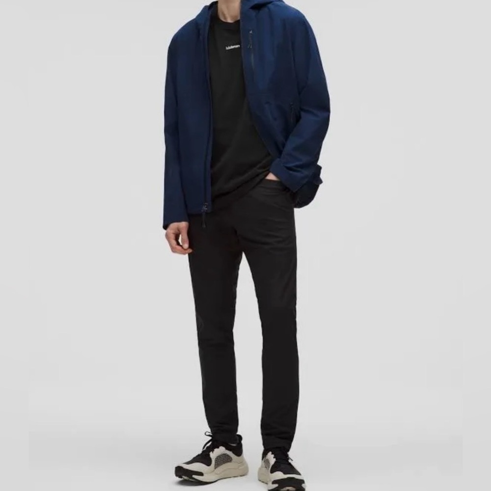 lululemon athletica Men's Slim Black Jeans with Casual Cut